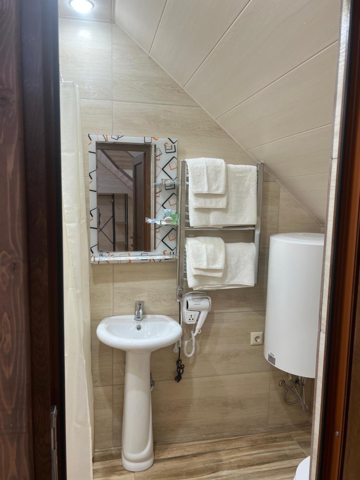 Maru House Hotel Dilijan Exterior foto